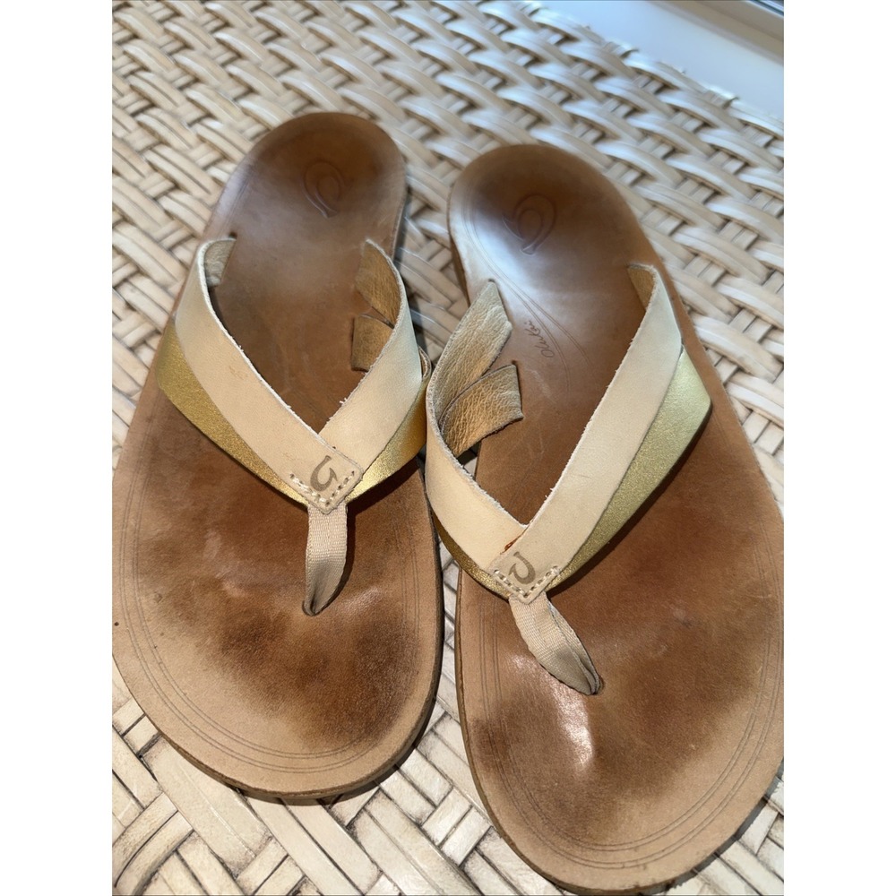 Olukai Kaekae Multi Strap Leather Thong Toe Post Sandals Tan Gold Size 9 EU 39